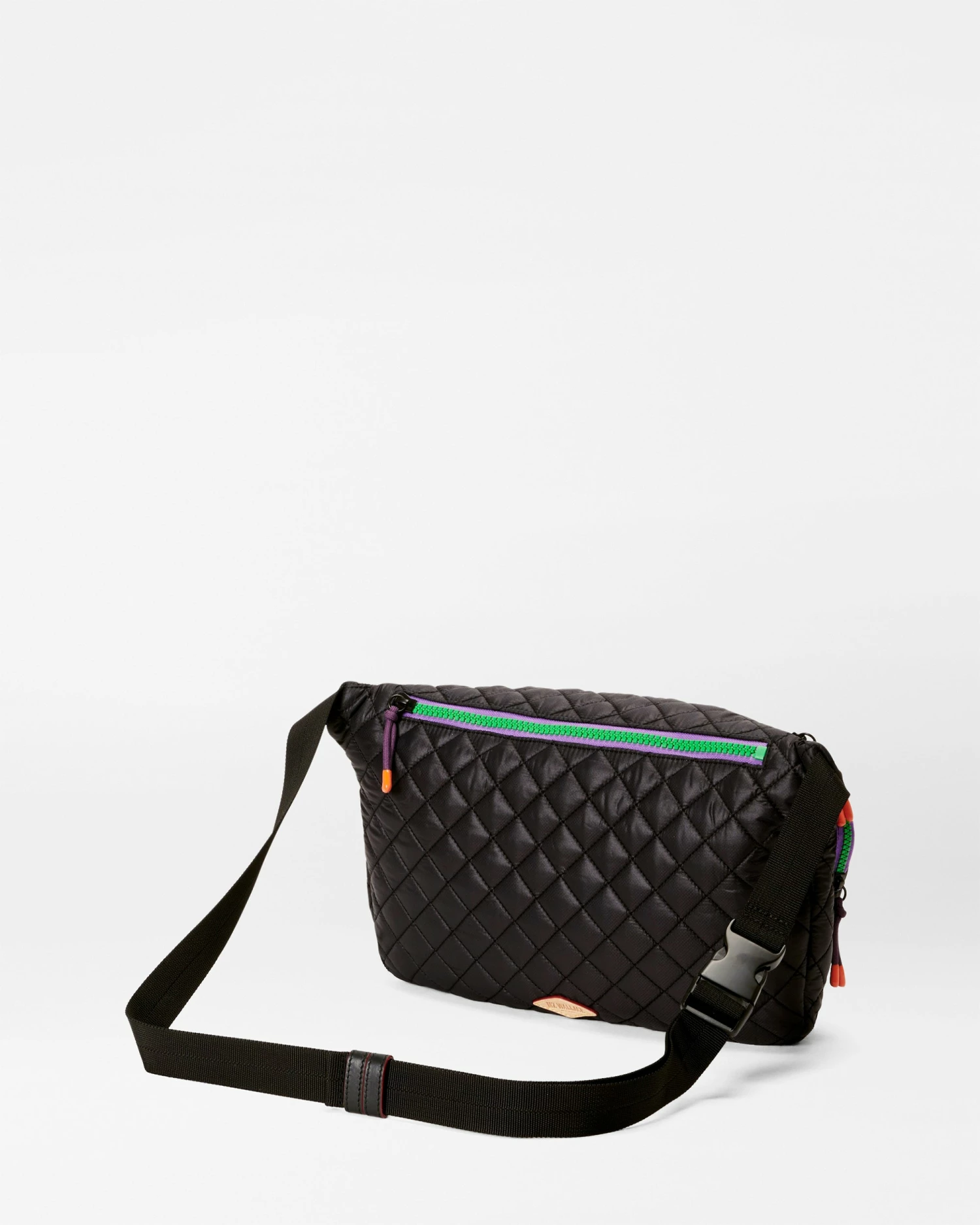 Black/Aura Limited Edition Metro Sling - Image 3