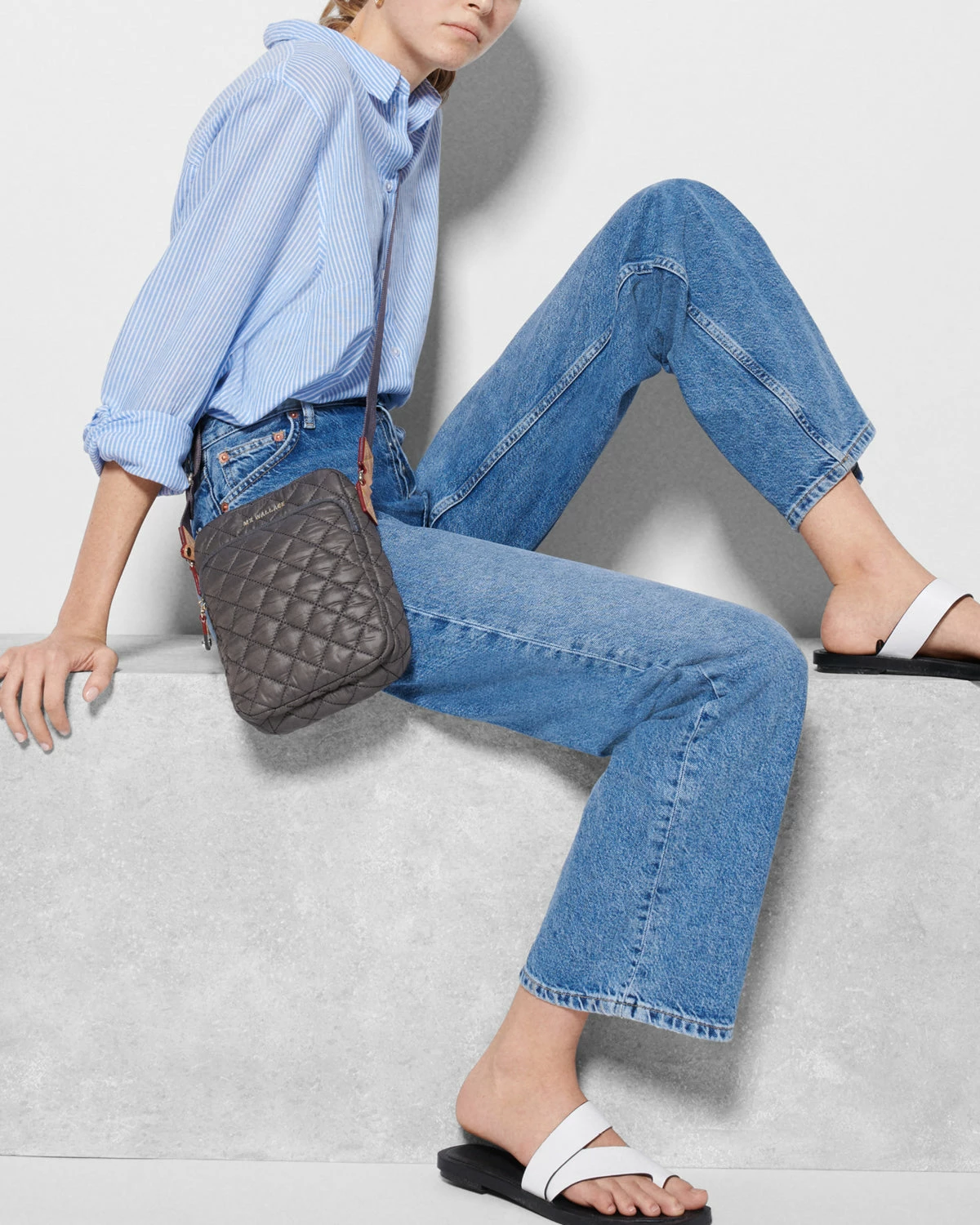 Magnet Metro Crossbody - Image 2